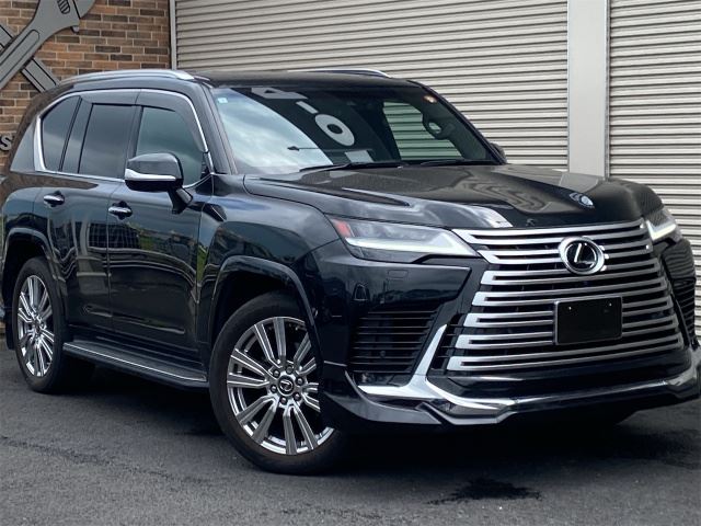 صورة 1 لـ 2023 Lexus LX