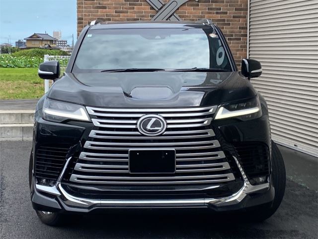 صورة 2 لـ 2023 Lexus LX