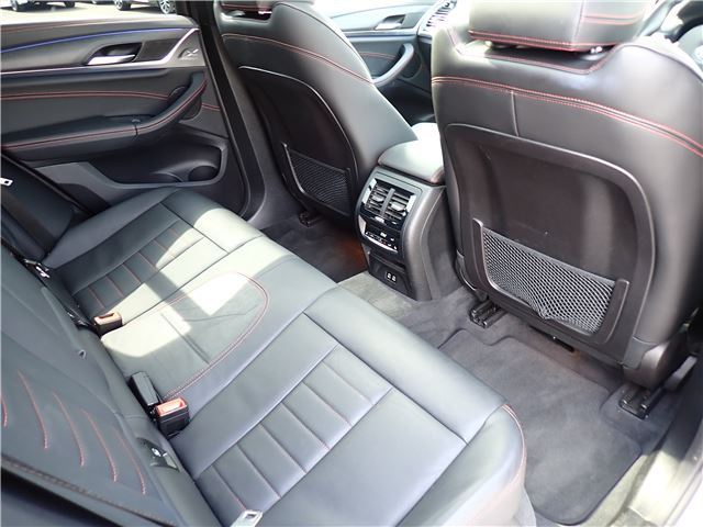 2021 BMW X4 — миниатюра 18