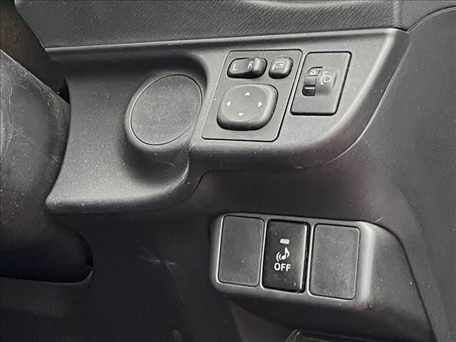 صورة مصغرة 17 لـ 2014 Toyota AQUA