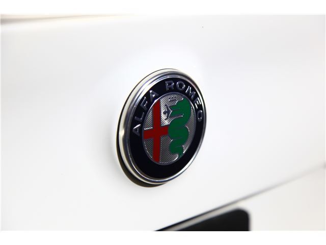 صورة مصغرة 32 لـ 2017 ALFA Romeo JULIA