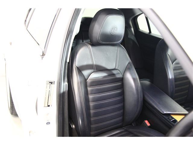 صورة مصغرة 61 لـ 2017 ALFA Romeo JULIA