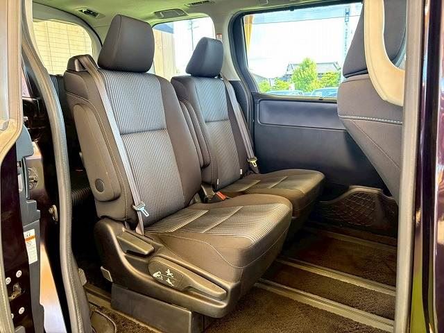 صورة مصغرة 11 لـ 2014 Toyota NOAH