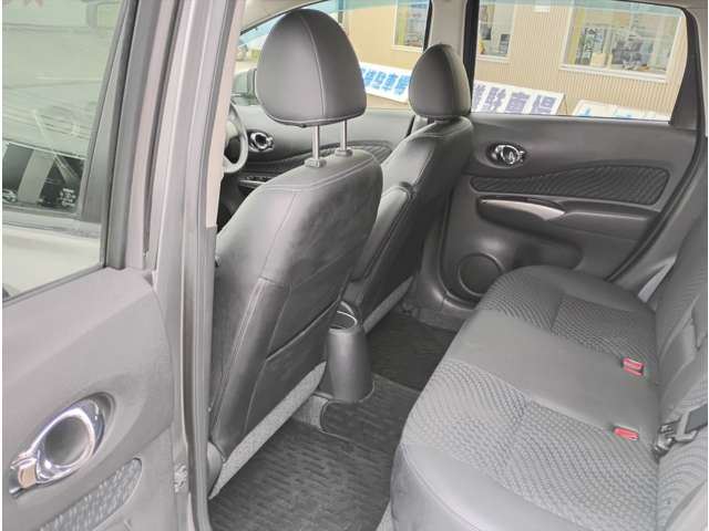 صورة مصغرة 25 لـ 2013 Nissan NOTE