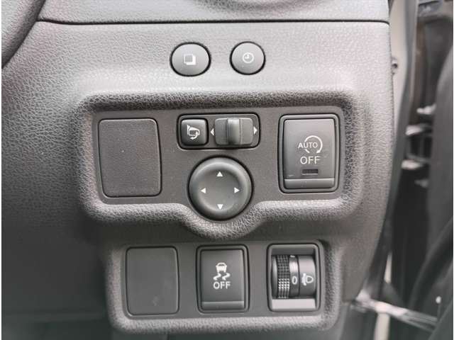 صورة مصغرة 47 لـ 2013 Nissan NOTE