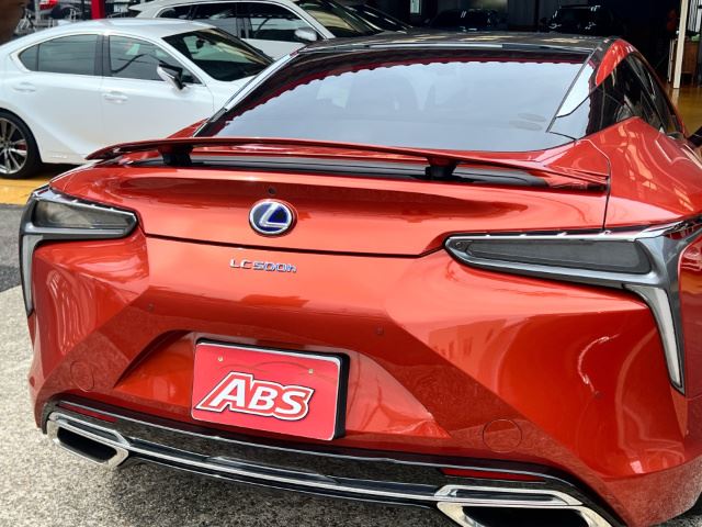 2020 Lexus LC thumbnail 25