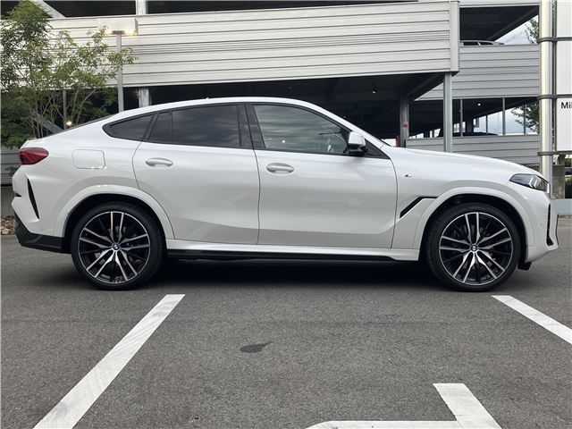 صورة 9 لـ 2026 BMW X6