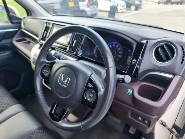 صورة مصغرة 31 لـ 2013 Honda N-WGN