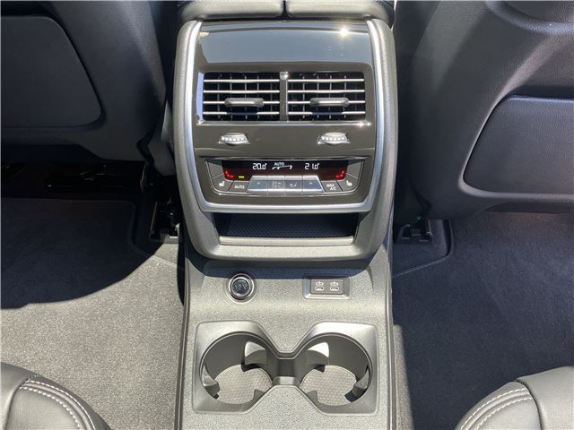 2024 BMW X7 缩略图 38