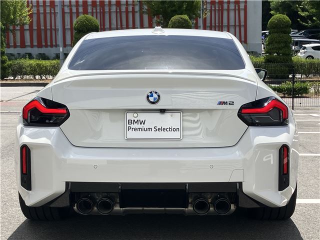 صورة 2 لـ 2025 BMW M2