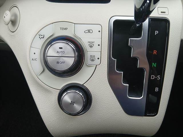 2016 Toyota SIENTA — миниатюра 21