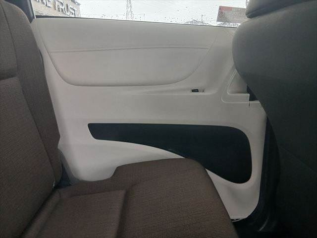 2016 Toyota SIENTA — миниатюра 45