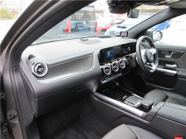 2020 Mercedes-BENZ GLA — миниатюра 24