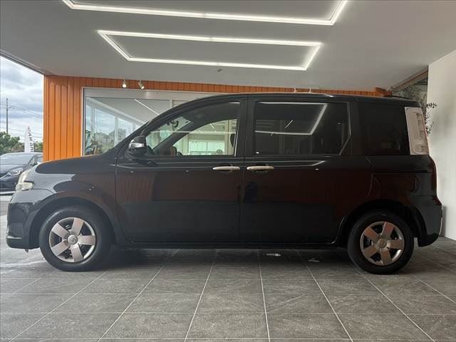 2013 Toyota SIENTA — миниатюра 11