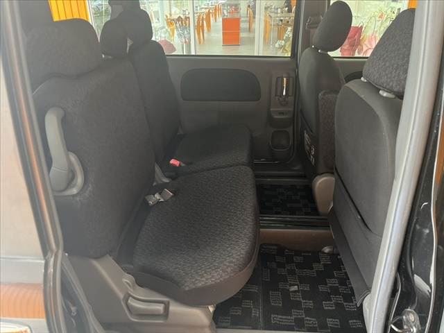 2013 Toyota SIENTA — миниатюра 18