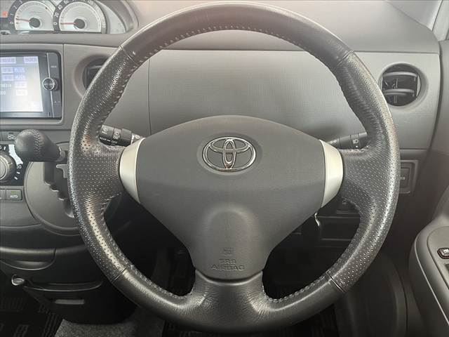 2013 Toyota SIENTA — миниатюра 31