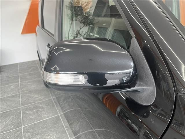 2013 Toyota SIENTA — миниатюра 35