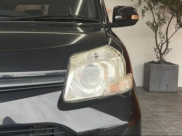 2013 Toyota SIENTA — миниатюра 38