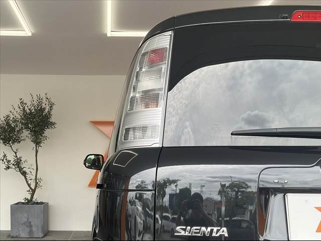 2013 Toyota SIENTA — миниатюра 39