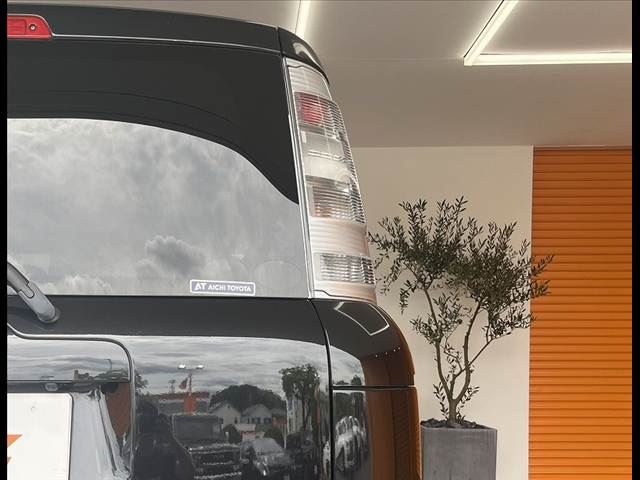 2013 Toyota SIENTA — миниатюра 40
