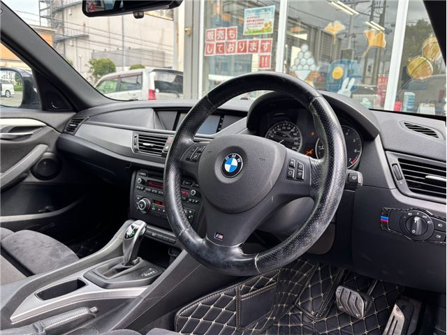 صورة مصغرة 12 لـ 2011 BMW X1