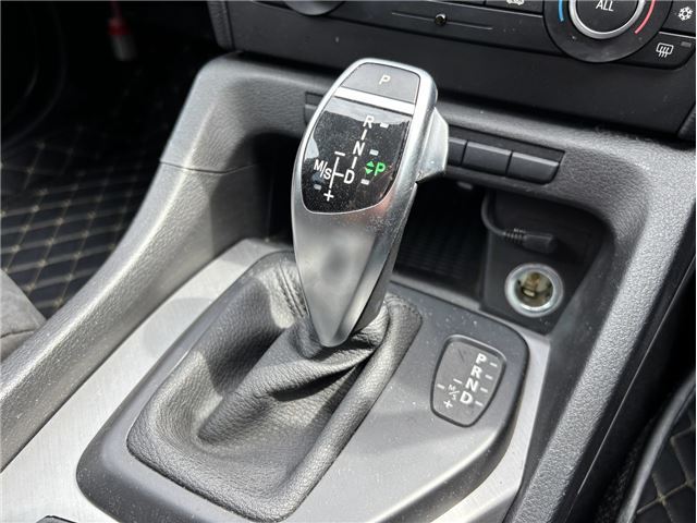 صورة مصغرة 17 لـ 2011 BMW X1