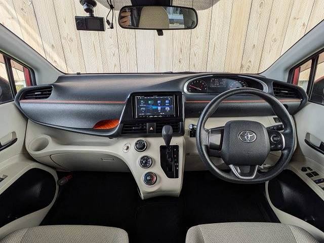 صورة 2 لـ 2016 Toyota SIENTA