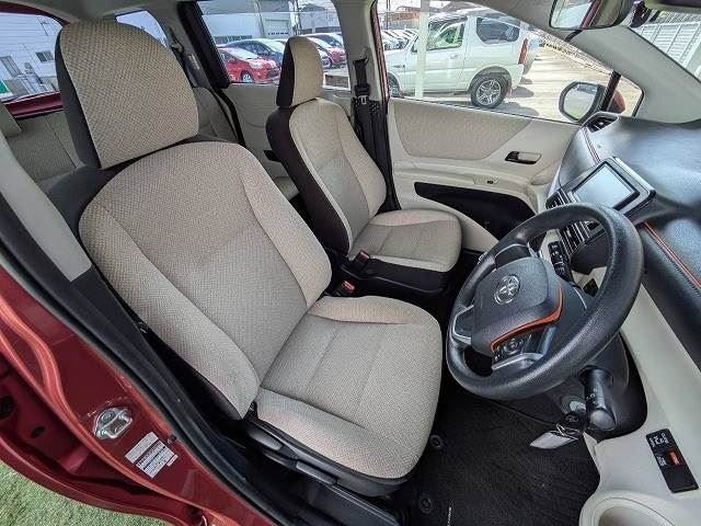 صورة 10 لـ 2016 Toyota SIENTA