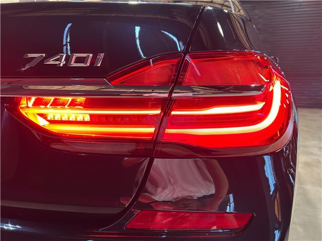 صورة مصغرة 19 لـ 2017 BMW 7 SERIES