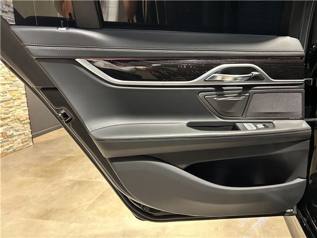 صورة مصغرة 63 لـ 2017 BMW 7 SERIES