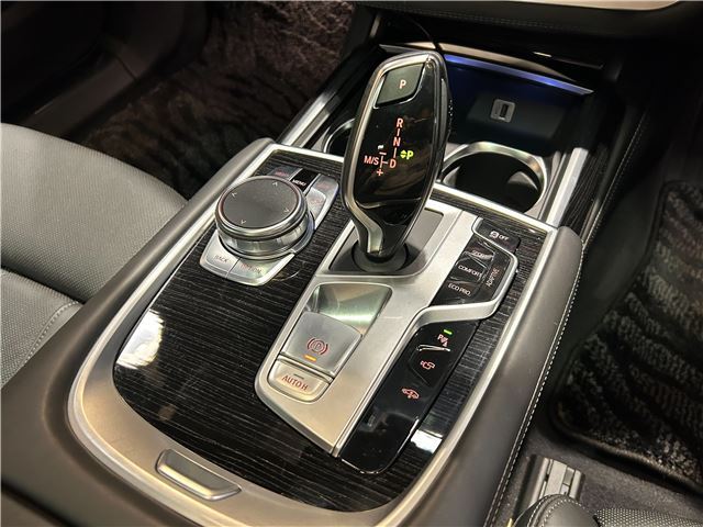 صورة مصغرة 76 لـ 2017 BMW 7 SERIES