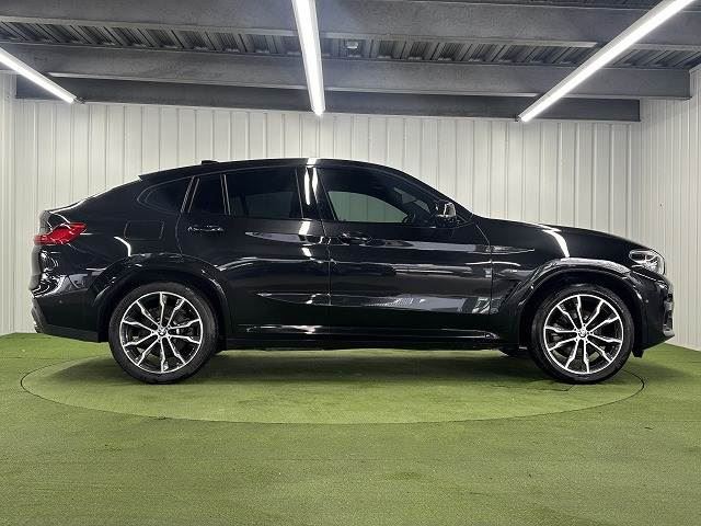 2021 BMW X4 — миниатюра 15