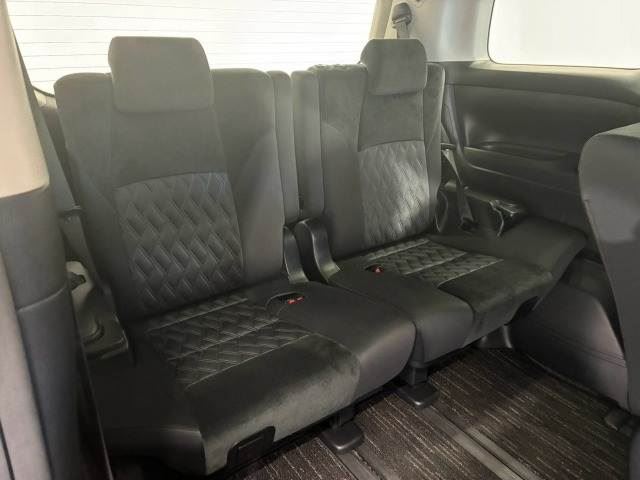 صورة 12 لـ 2018 Toyota VELLFIRE