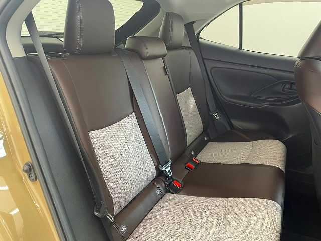 2021 Toyota YARIS CROSS — миниатюра 12