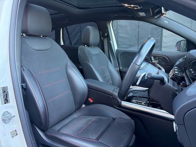 2020 Mercedes-BENZ GLA — миниатюра 11