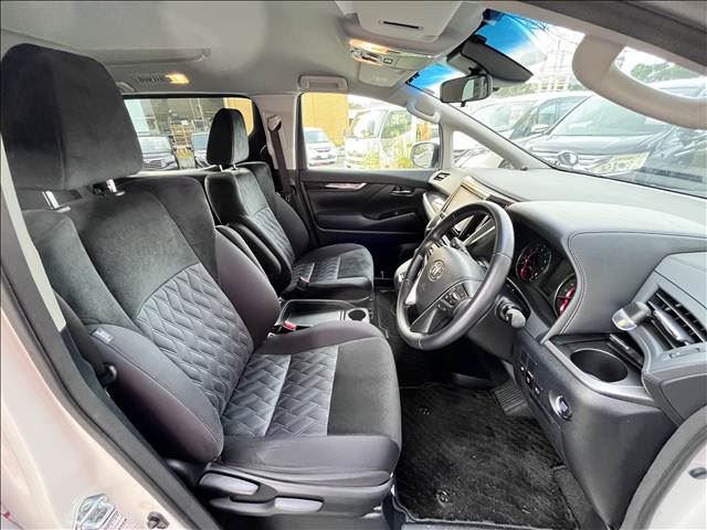 صورة 11 لـ 2018 Toyota VELLFIRE