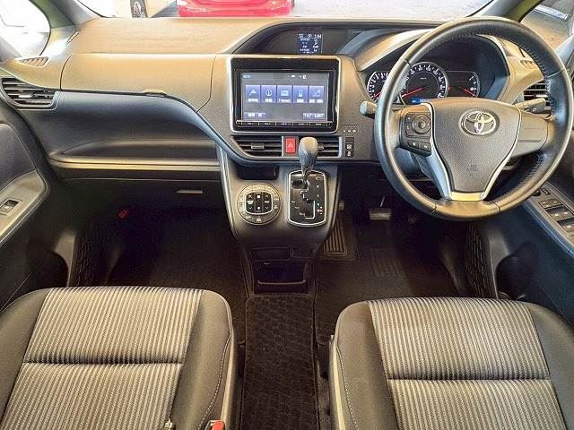 صورة مصغرة 3 لـ 2014 Toyota NOAH