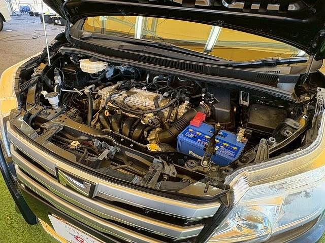 صورة مصغرة 14 لـ 2014 Toyota NOAH