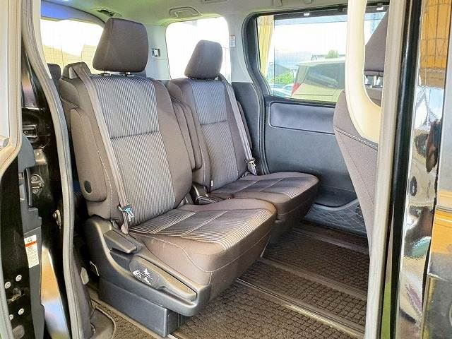 صورة مصغرة 10 لـ 2014 Toyota NOAH