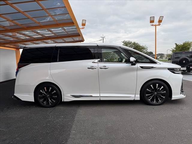 صورة 12 لـ 2024 Toyota VELLFIRE
