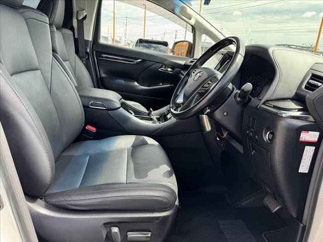 صورة 16 لـ 2020 Toyota VELLFIRE