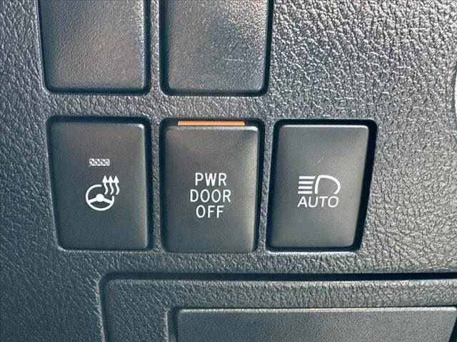 صورة مصغرة 29 لـ 2020 Toyota VELLFIRE