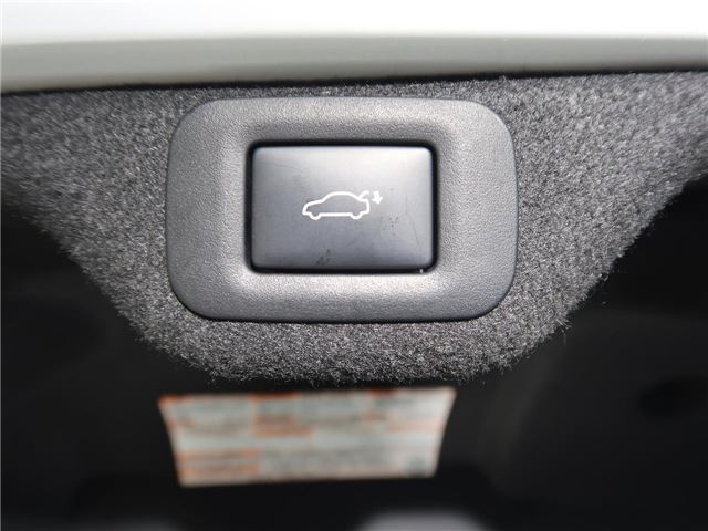 2020 Lexus ES thumbnail 12