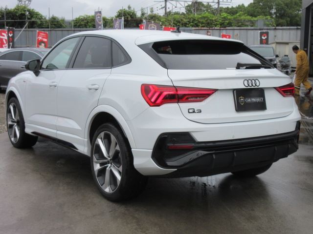 صورة 2 لـ 2024 AUDI Q3 SPORTBACK