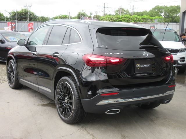 2025 Mercedes-BENZ GLA 照片 2