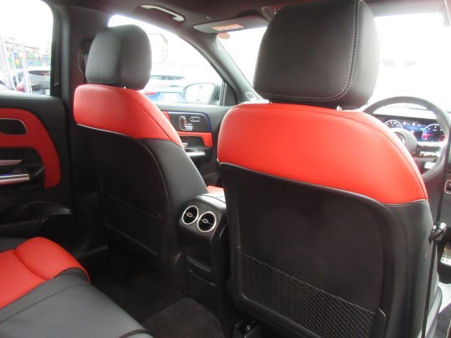 2025 Mercedes-BENZ GLA — миниатюра 27