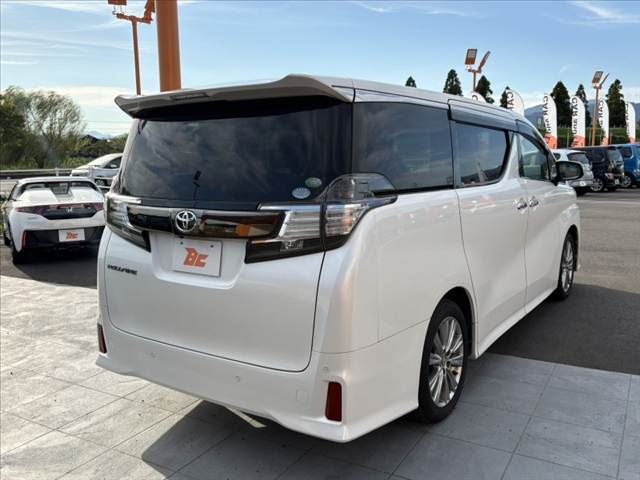 صورة 13 لـ 2017 Toyota VELLFIRE