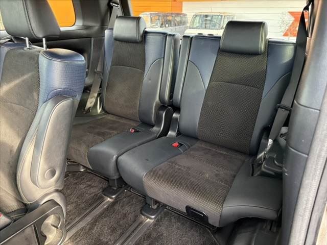 صورة مصغرة 21 لـ 2017 Toyota VELLFIRE