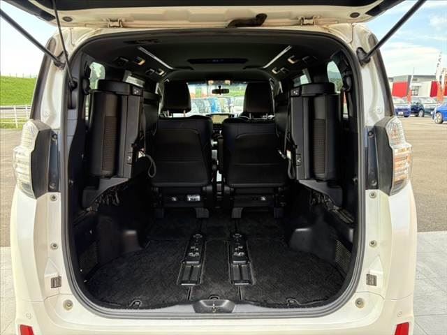 صورة مصغرة 23 لـ 2017 Toyota VELLFIRE