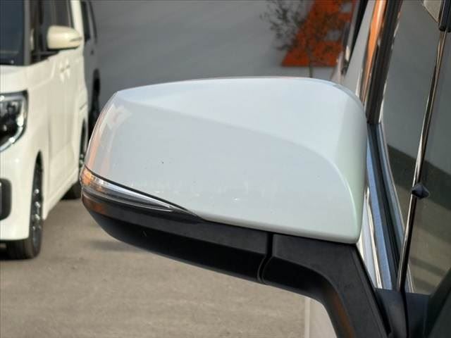 صورة مصغرة 45 لـ 2017 Toyota VELLFIRE